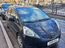 Honda Jazz 1.3 MT, 2009, 182 000 км, с пробегом, цена 660 000 руб.