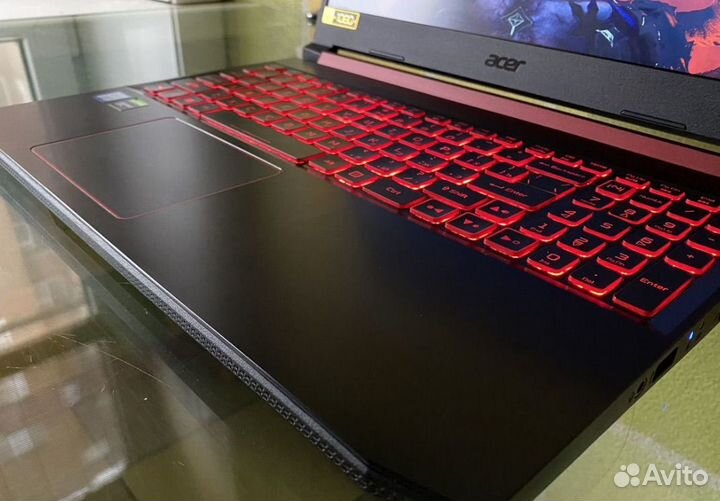 Acer nitro 5/ Core i5-9300H / GTX 1050