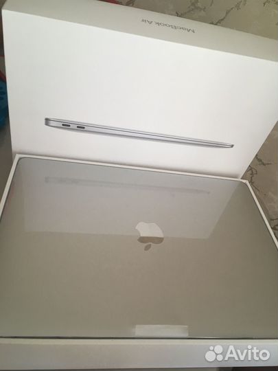 Apple MacBook air 13 2020 m1