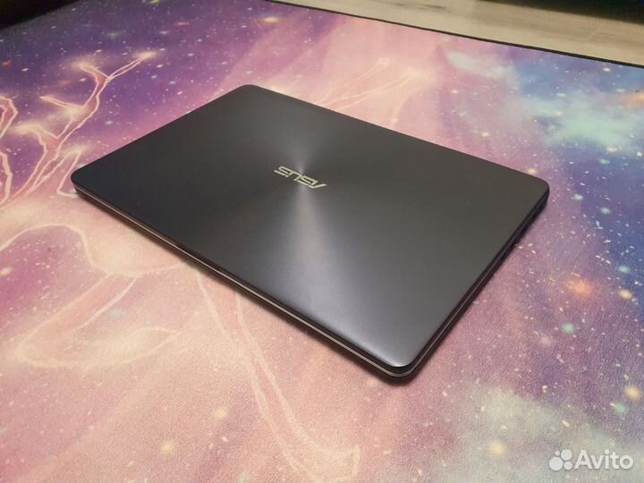 Игровой Asus 17