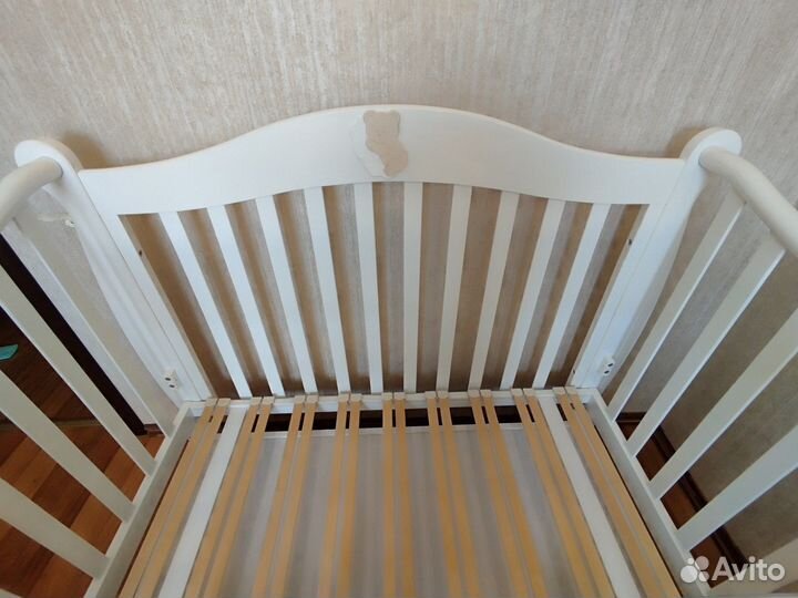 Детская кроватка с комодом