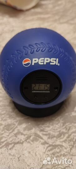 Часы- будильник мяч pepsi