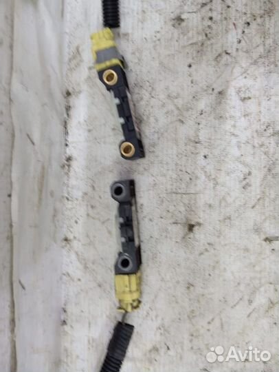 Датчик удара Nissan Note E11