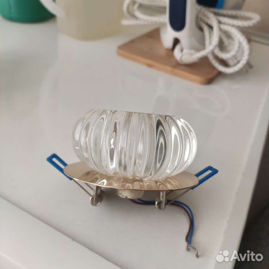 Светильник потолочный точечный накладной