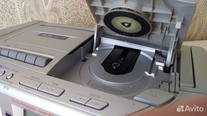 Магнитола Panasonic RX-D11