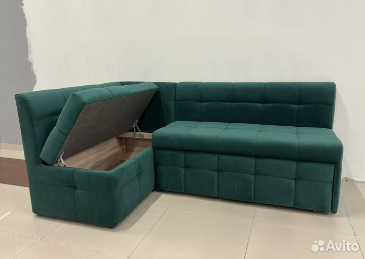 Кухонный уголок со спальным местом