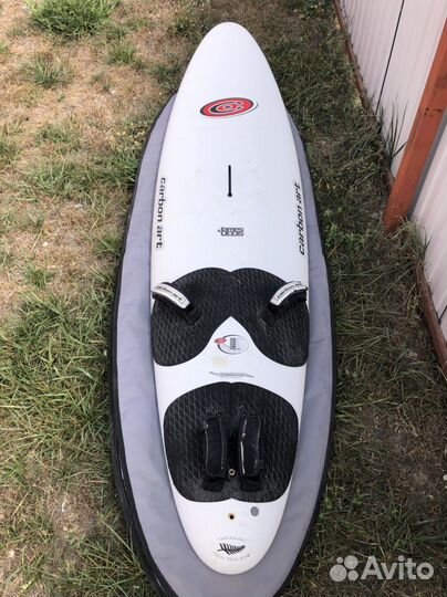 Доски для виндсерфинга Slalom и Fast Freeride