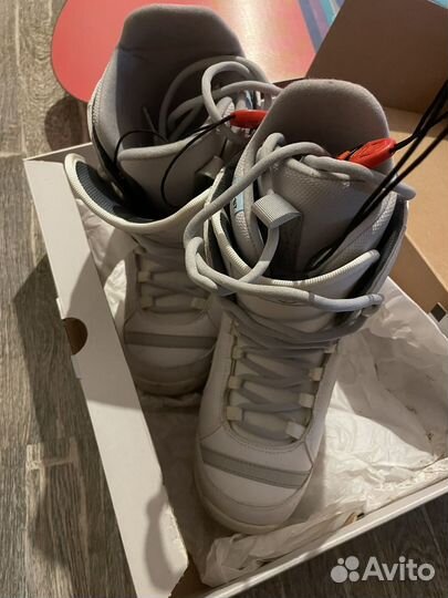 Сноубордические ботинки Burton 36 размер