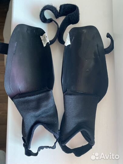 Щитки футбольные nike 130-140