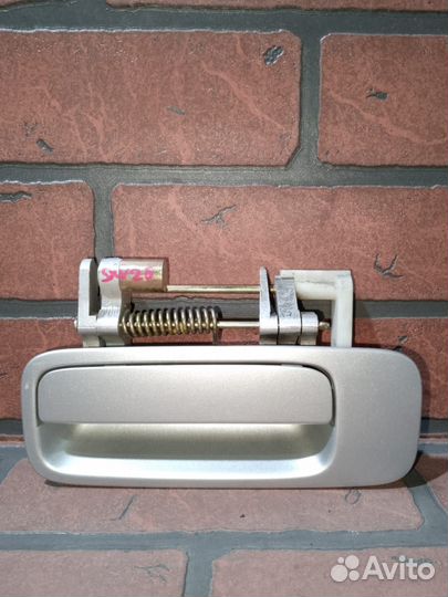 Ручка двери внешняя toyota mark II wagon qualis SXV25W 5S-FE RR/LH