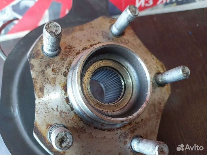 Ступица передняя левая Nissan murano z51