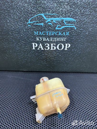 Расширительный бачок Chevrolet spark m300