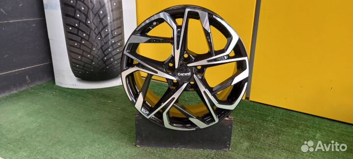 Диск литой R17 5x114.3