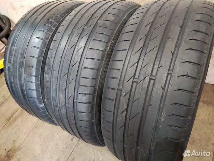 Nokian Tyres Hakka Black 235/50 R18