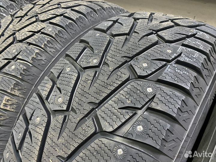 Yokohama IceGuard Stud IG65 275/60 R20 115T