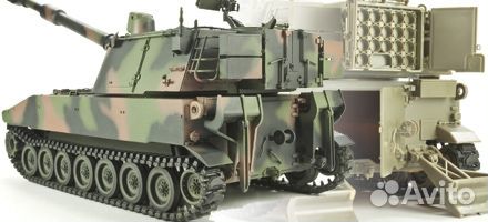 AF35109 M109A2 howitzer (M1A1 collimator aiming D