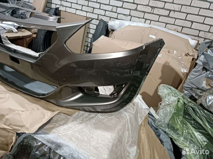 Бампер передний datsun он до золотисто коричневый