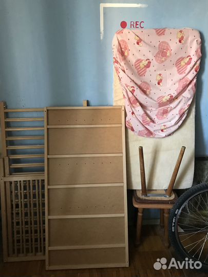 Детская кроватка