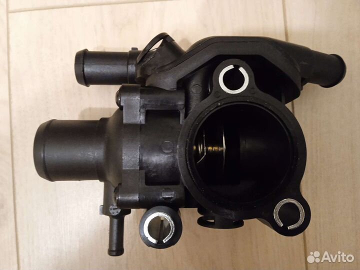 Корпус термостата ford