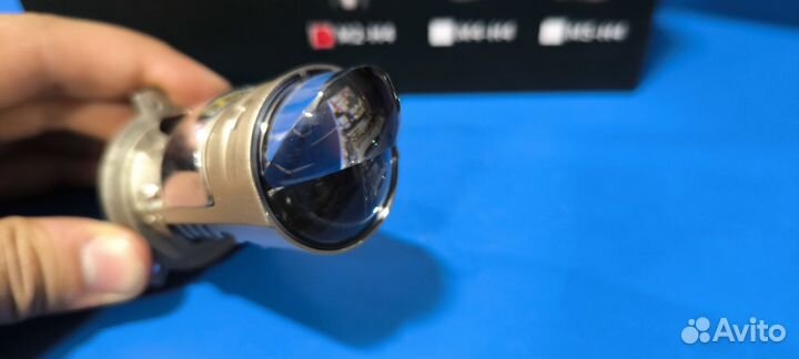 Линзованная лампочка автомобильная