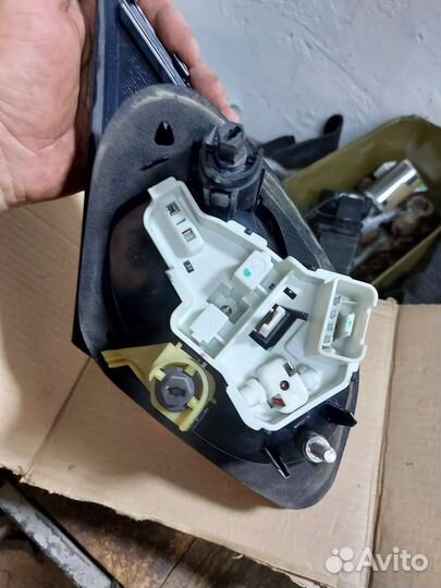 Задний правый внутренний фонарь VW Passat CC