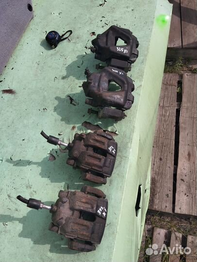 Саппорт тормозной бмв е90 е91 е92 е93