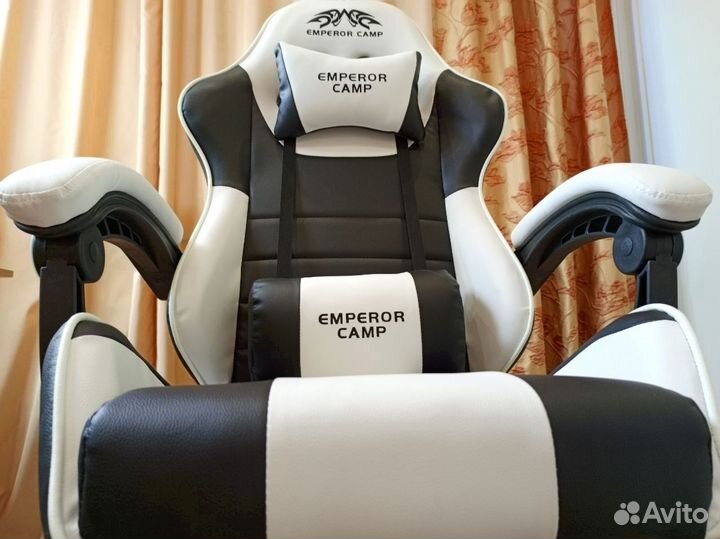 Компьютерное кресло белый и черный до 172 кг