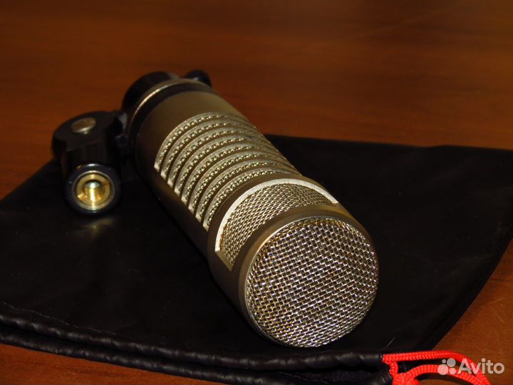 Electro Voice RE27 N/D США, shure sm7b