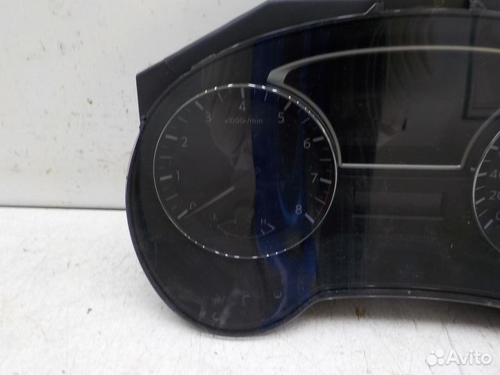 Б/У Б/У Щиток приборов (панель приборов) Nissan