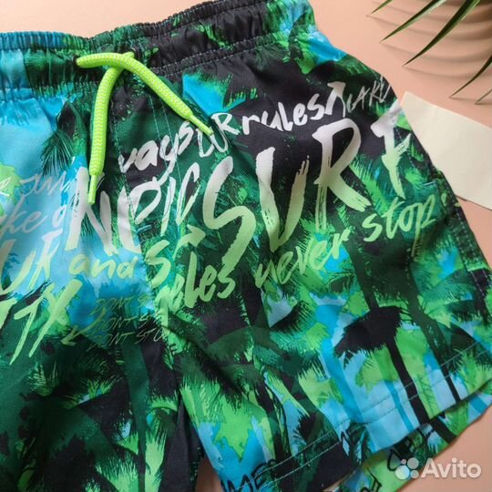 Новые шорты С&А для мальчика 92 110-116