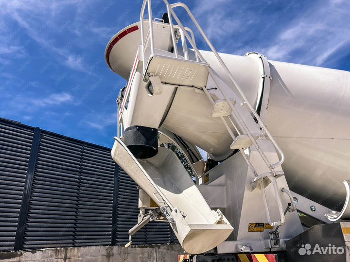 Автобетоносмеситель SITRAK C7H, 2024