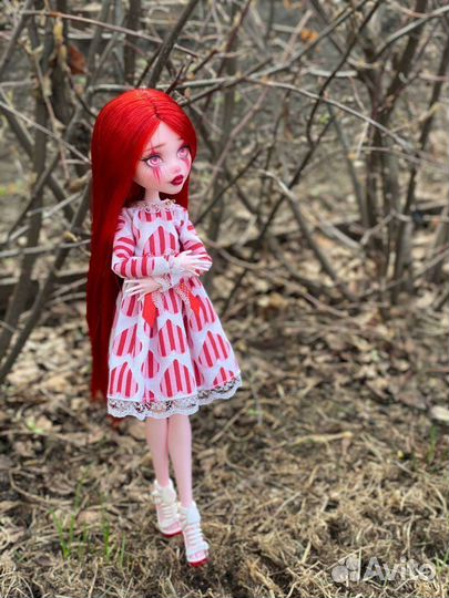 Ооак Leyn Shepard Дракулаура кукла Монстер Хай