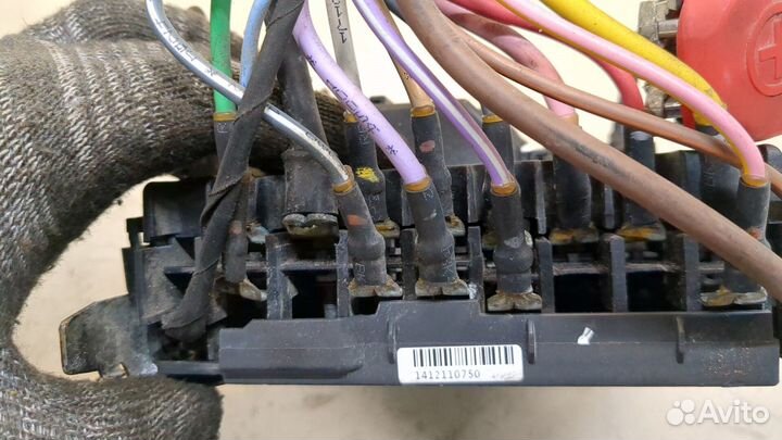 Блок предохранителей Citroen C4 Picasso