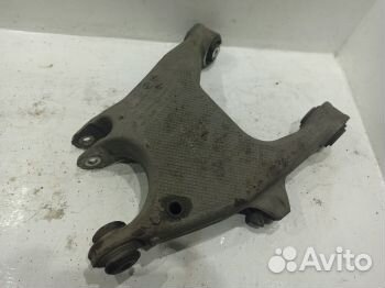 Рычаг задний нижний правый