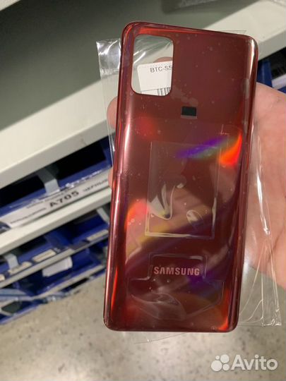 Задняя крышка Samsung A51 красная