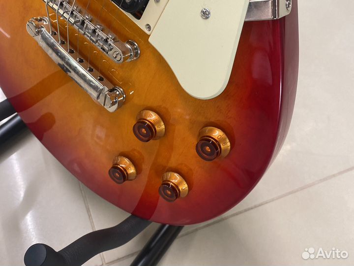 Cort CR100 Электрогитара