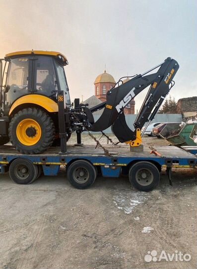 Экскаватор-погрузчик MST M644, 2023