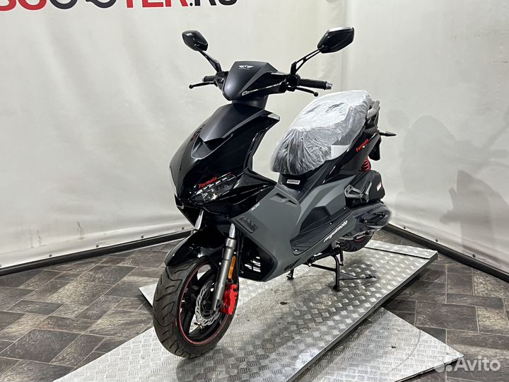 Максискутер Regulmoto Formula 125 инжектор