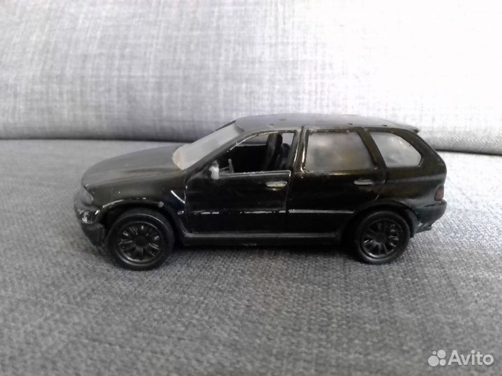 Моделька BMW x5