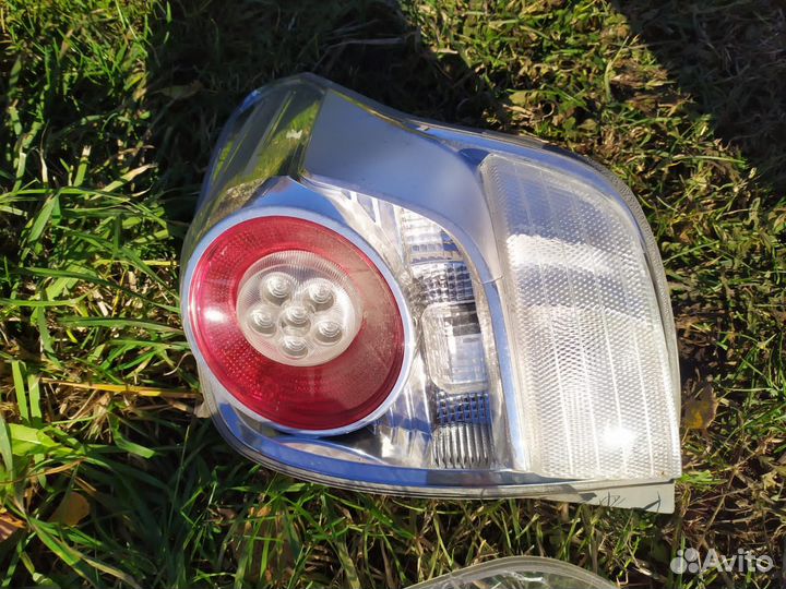 Фара задняя toyota verso 2009