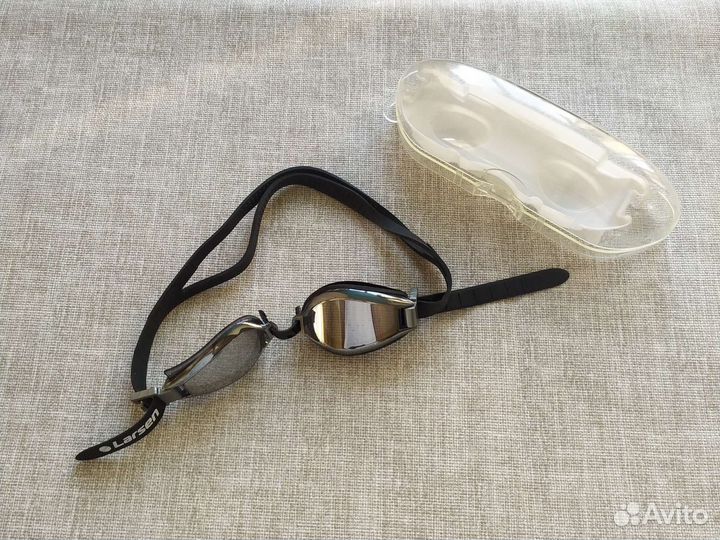 Очки для бассейна Larssen на запчасти