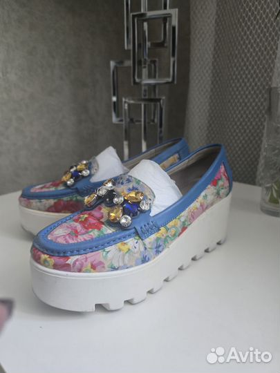 Туфли женские 39 размер