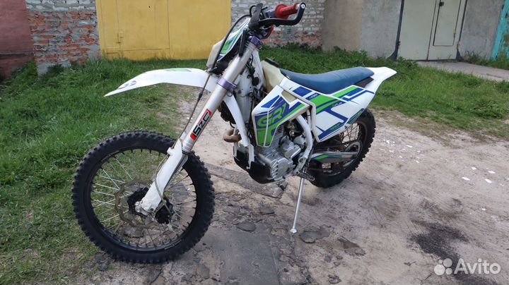 Кроссовый мотоцикл GR7 2021