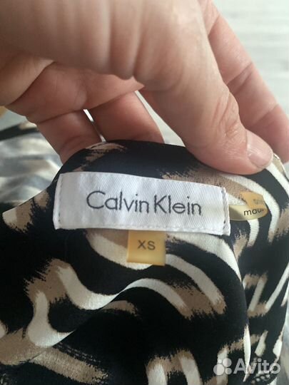 Calvin Klein платье 42-44