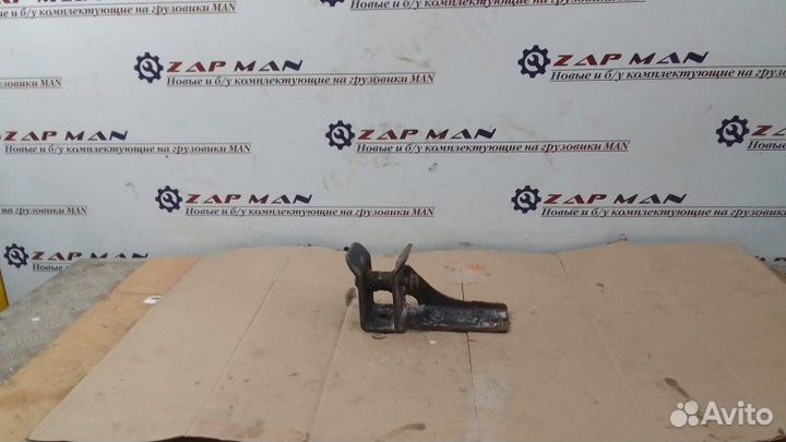 Замок кабины ответная часть правый Man Tga Tgs