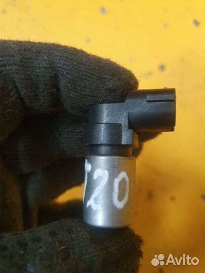 Датчик коленвала 2.0 EJ20 Subaru субару