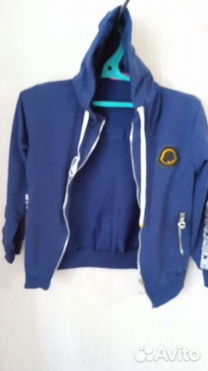 Спортивный костюм