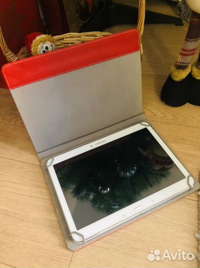 Samsung планшет