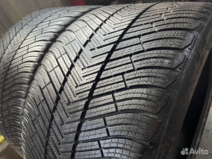 Michelin Pilot Alpin PA4 295/30 R20 97V