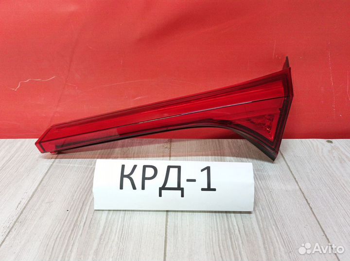 Фонарь правый внутренний Eclipse Cross 2017